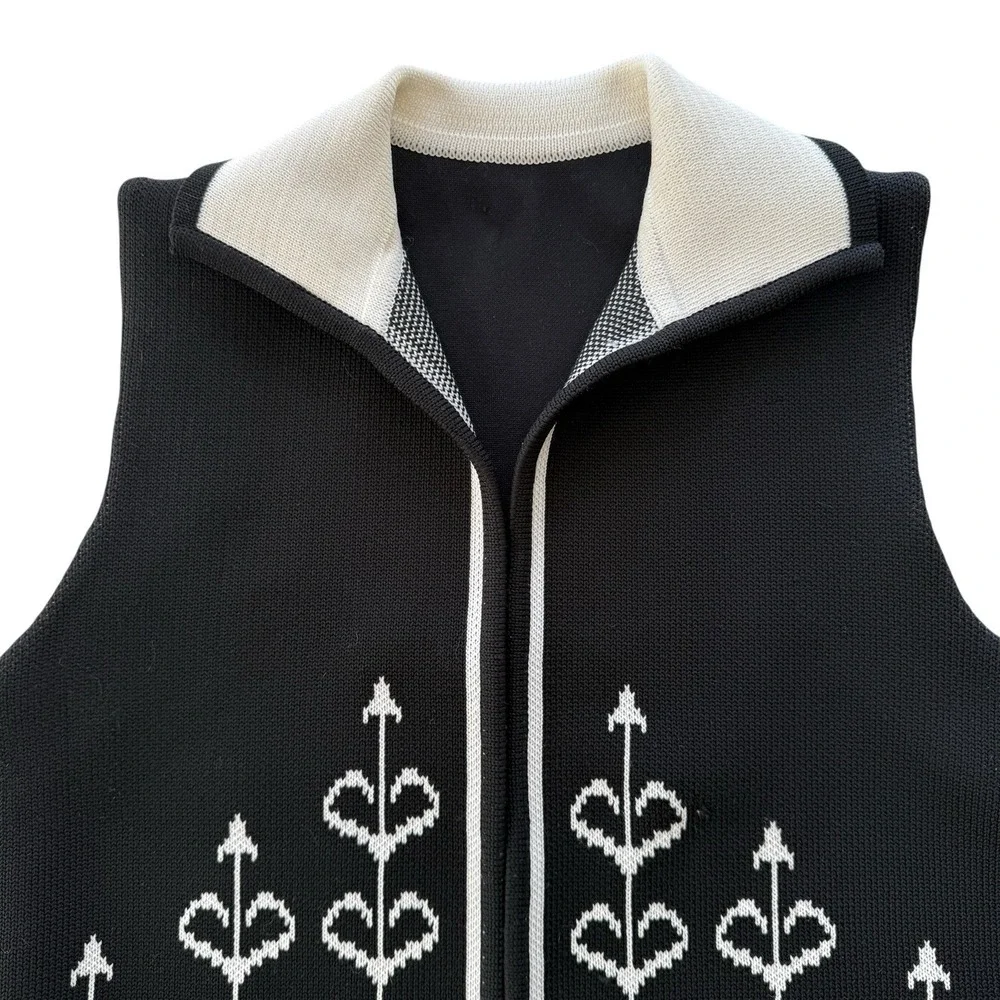 Vintage 70s Graphic Knit‎ Vest Black White ILGWU Scandinavian Folk Women's M